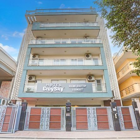 Hotel Greysky Medicity Ґурґаон Екстер'єр фото